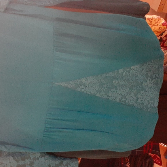 Top - Picture 4 of 4